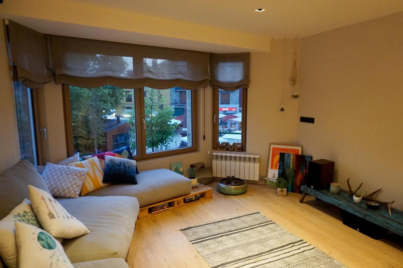 Appartamento Piso Acogedor Y Moderno Con Garage En Puigcerda Centro Esterno foto